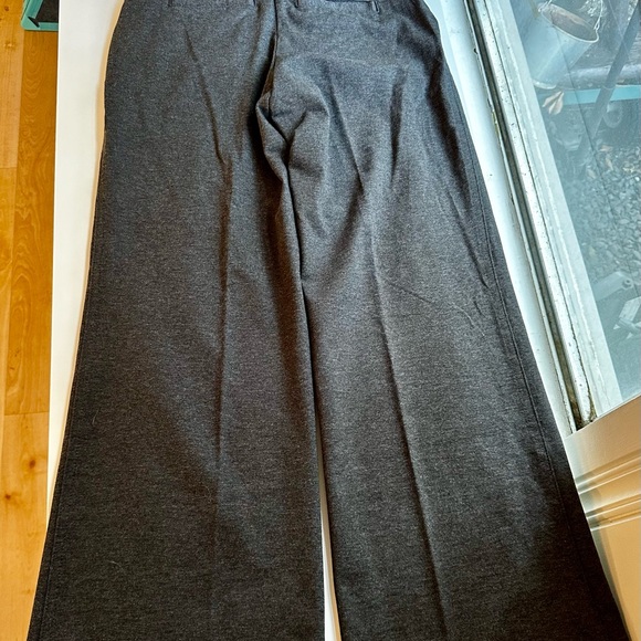 Gap Wide Leg Knit Pants in Dark Grey size 0P - Picture 3 of 10